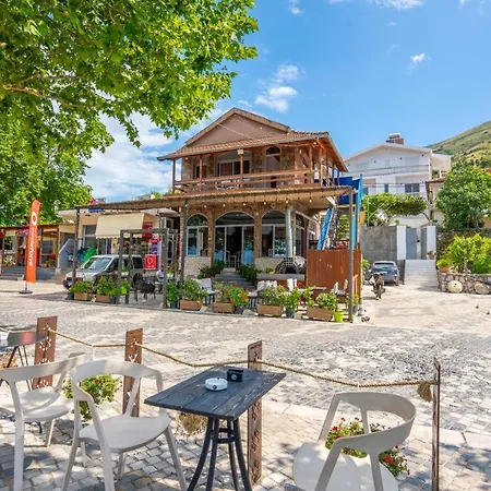 Piccolino ホテル Shkodër